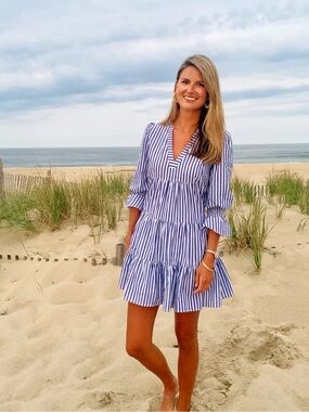 Tukernuck POMANDER PLACE
Blue and White Stripe Cotton Poplin Kenzo Dress